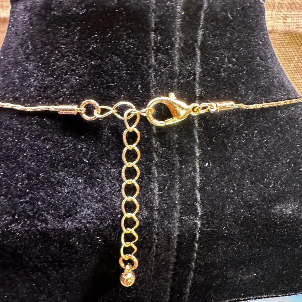 Trendy geometric round versatile‎ statement necklace NWOT
